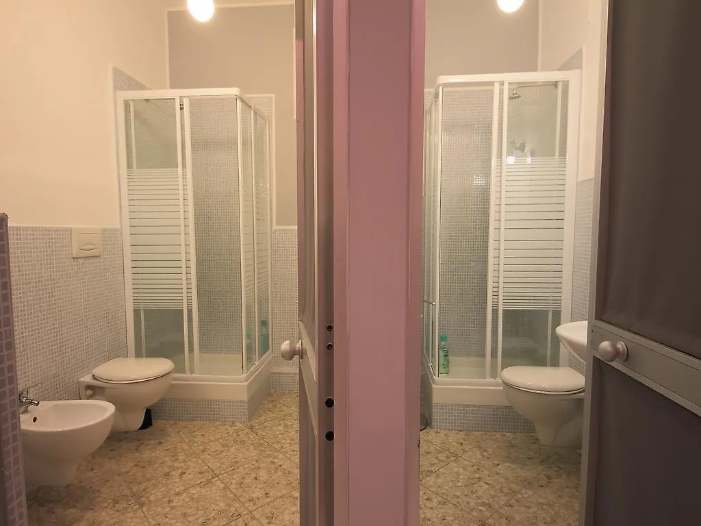 Bed & Breakfast Guest House Stazione Centrale Bari Italy